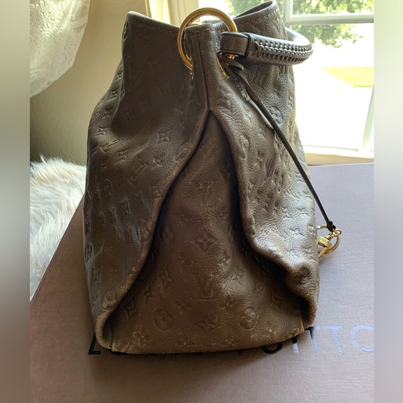 Louis Vuitton Artsy MM Monogram Empreinte Bag - Picture 14 of 16